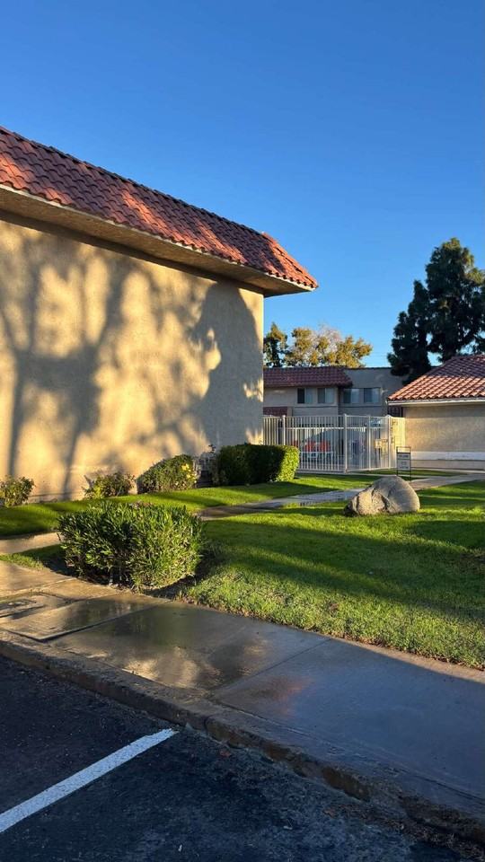 82567 Avenue 48 #109 - Photo 4 of 50