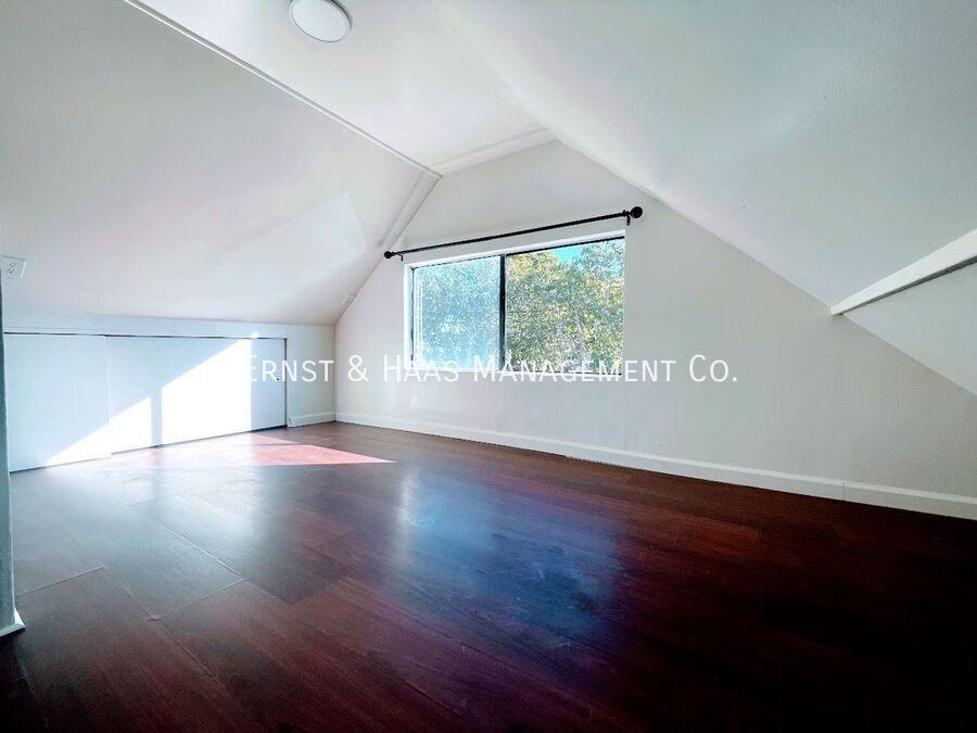 1343 Walnut Avenue - Photo 7 of 14