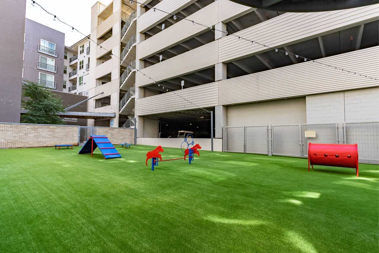 The Standard at Domain Northside - Photo 4 of 26