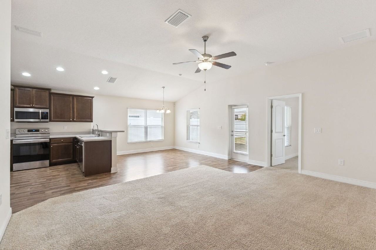 458 Macon Circle - Photo 2 of 25