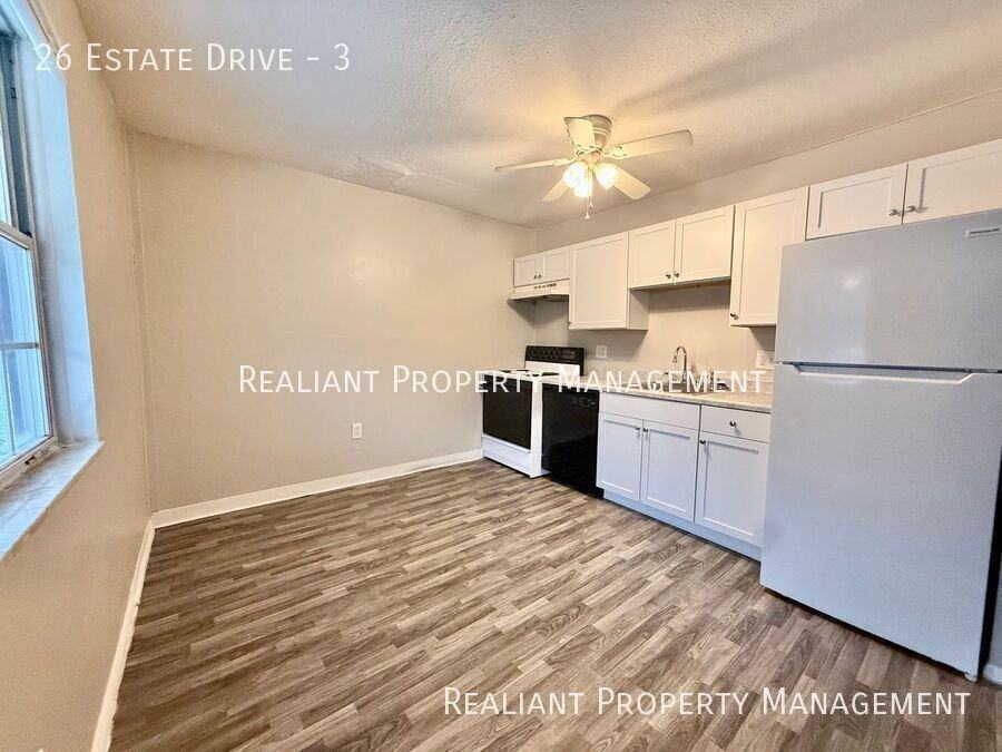 26 Estate Drive #3 - Photo 3 of 8