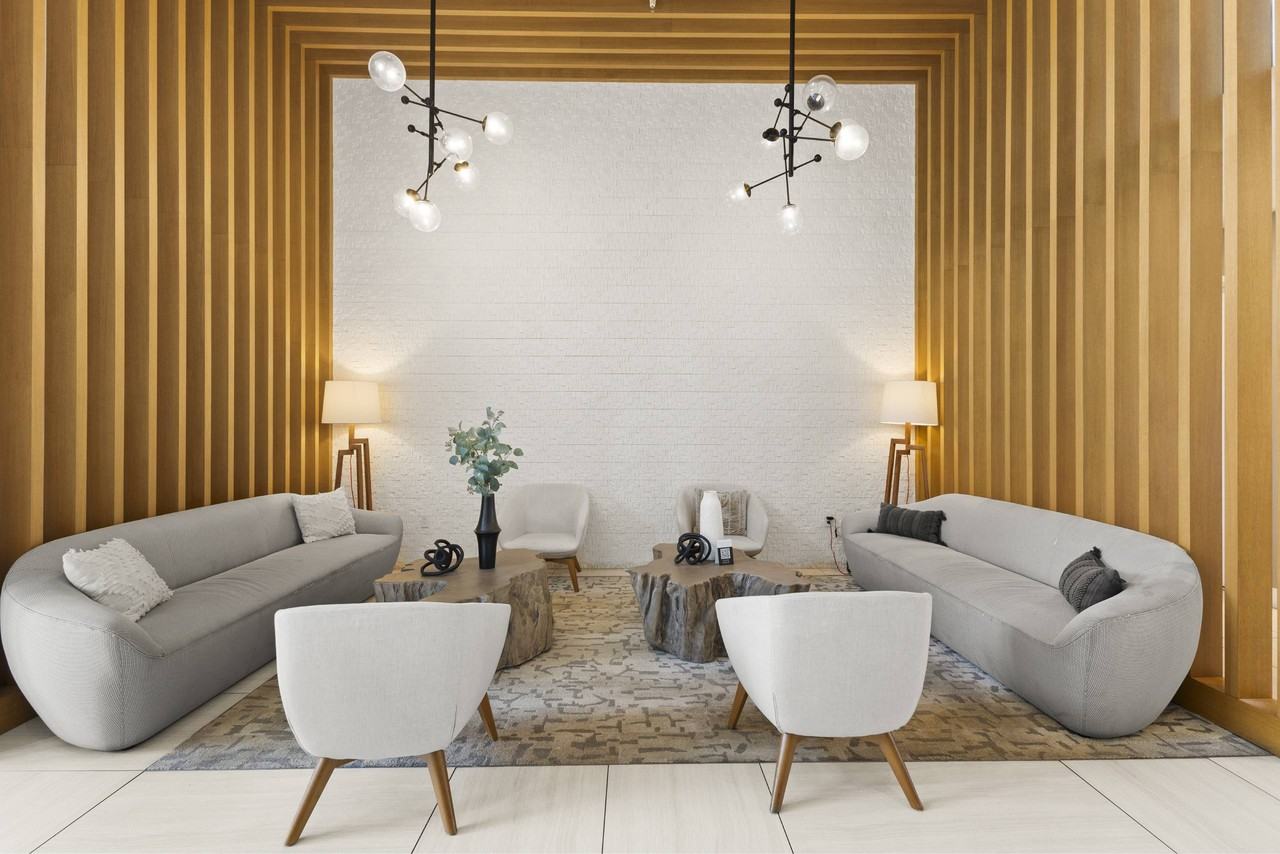 Oasis Pointe - Photo 6 of 30