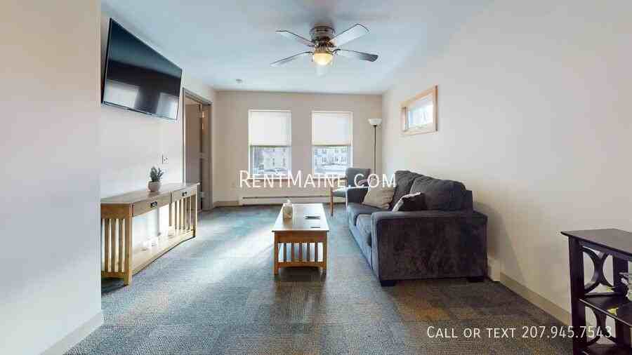 8 Elizabeth Ave #2 - Photo 5 of 13