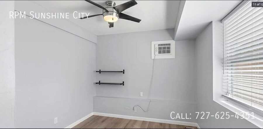 1115 Highland St N #A - Photo 5 of 11