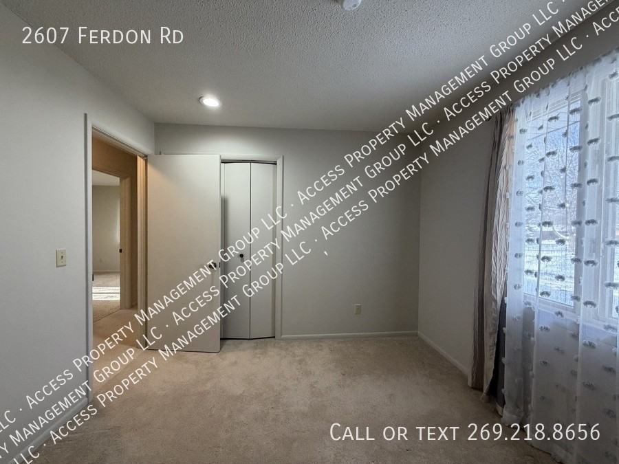 2607 Ferdon Road - Photo 6 of 33