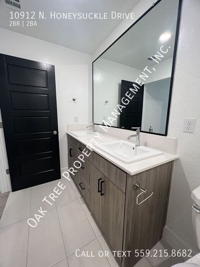 10912 N Honeysuckle Dr - Photo 3 of 17