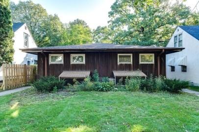 842 Southeast 25th Avenue #1