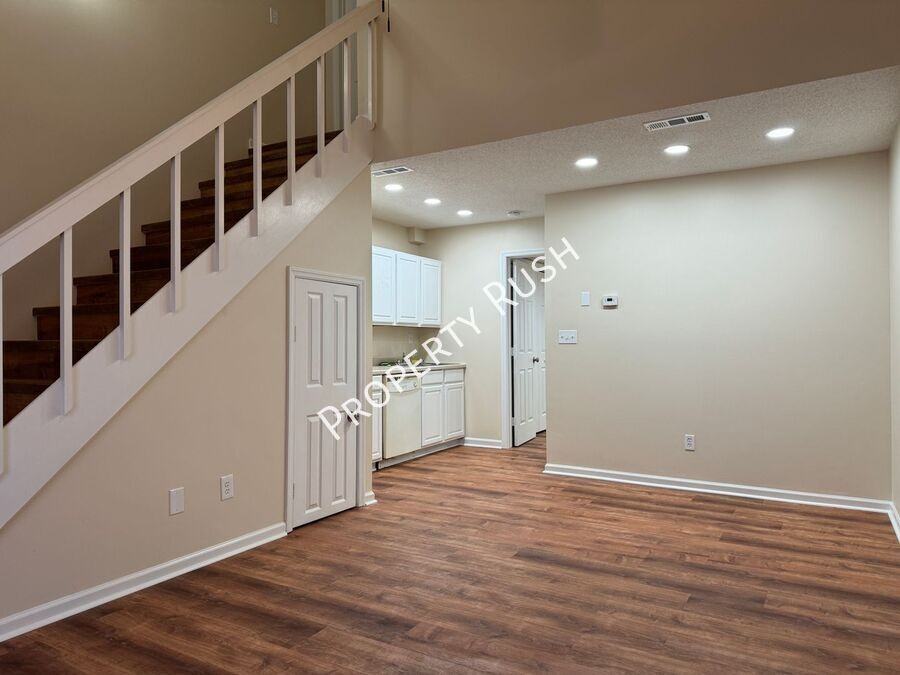 4921 Charwood Trail #4923 - Photo 4 of 22