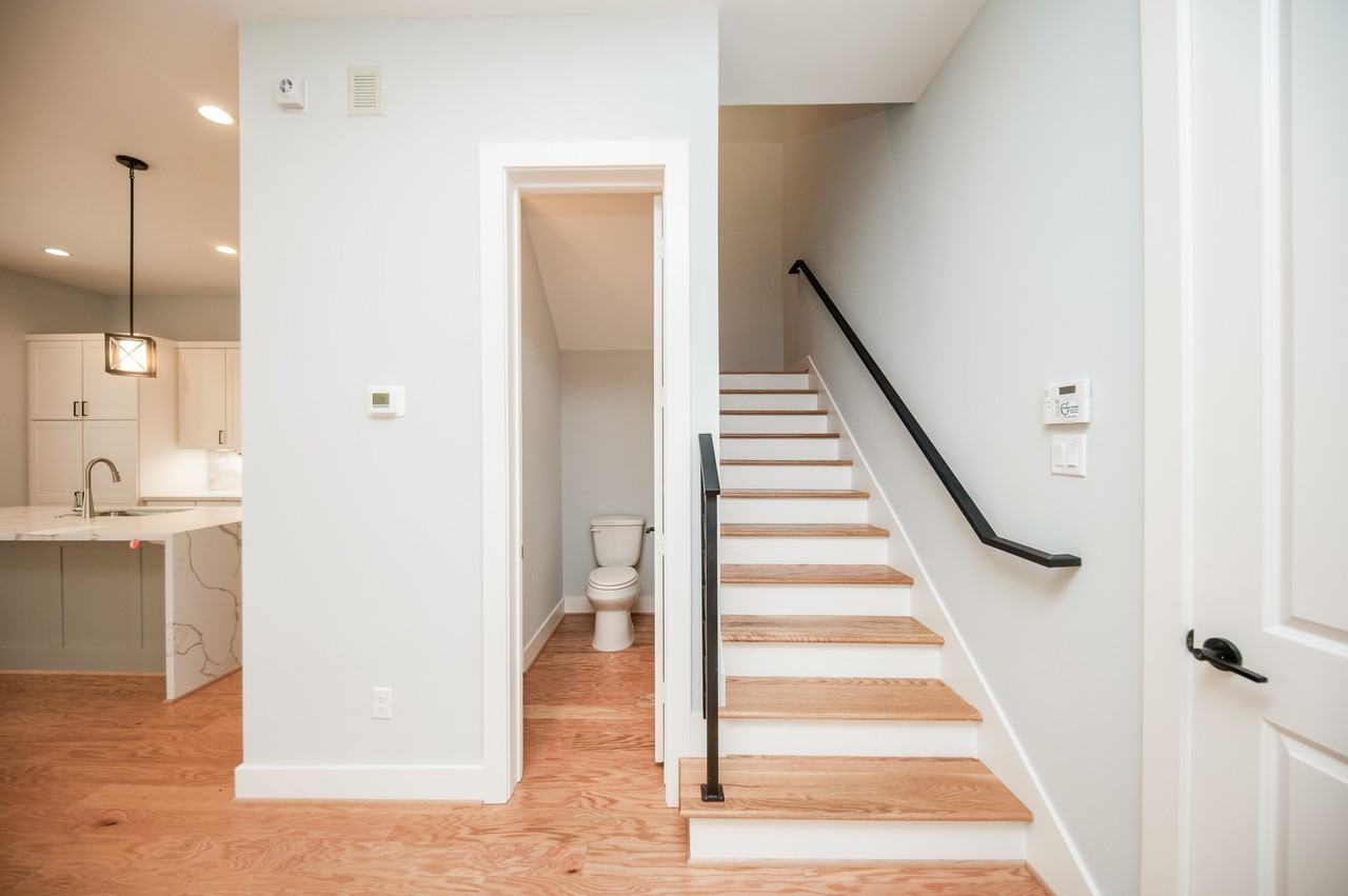 1860 West Tidwell Road #1860 - Photo 4 of 32