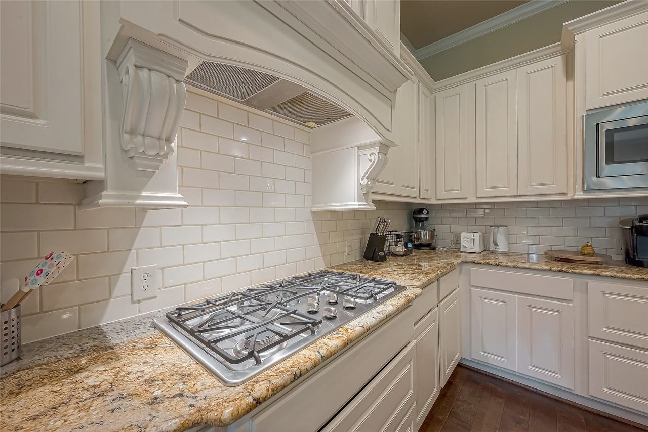 42 Daffodil Meadow Place #42 - Photo 2 of 29