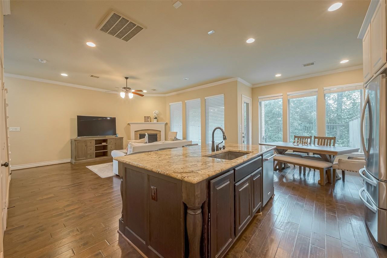 42 Daffodil Meadow Place #42 - Photo 3 of 29