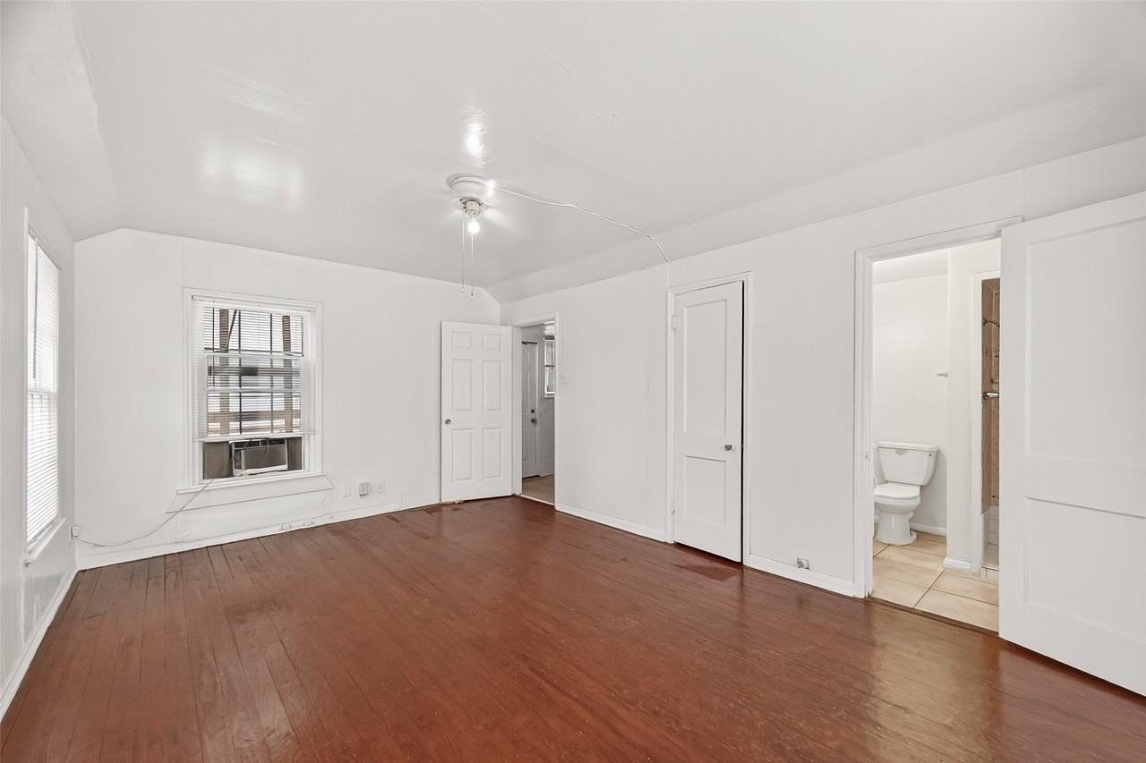 4212 Woodhead Street #4212-2 - Photo 6 of 26