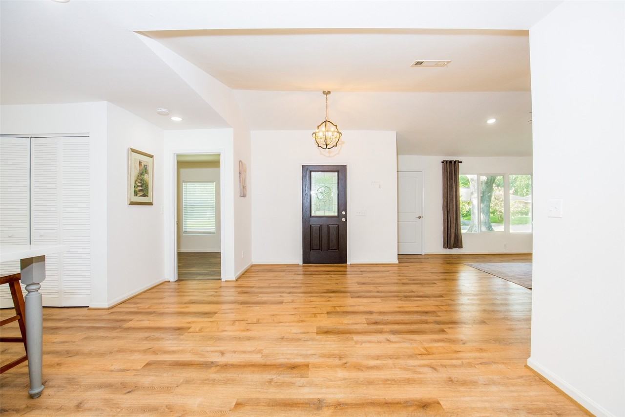 6229 Carew Street #6229 - Photo 5 of 15