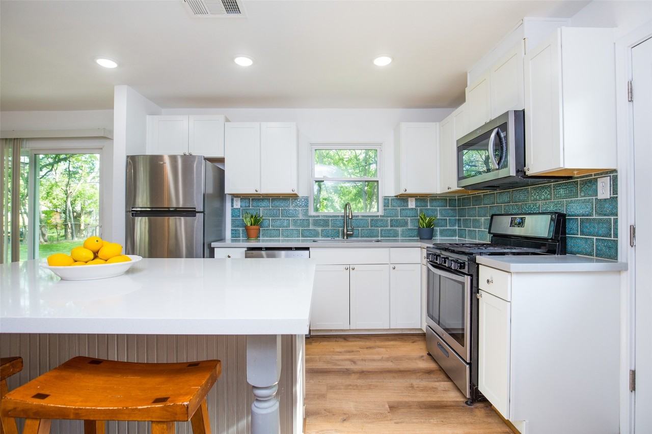 6229 Carew Street #6229 - Photo 6 of 15