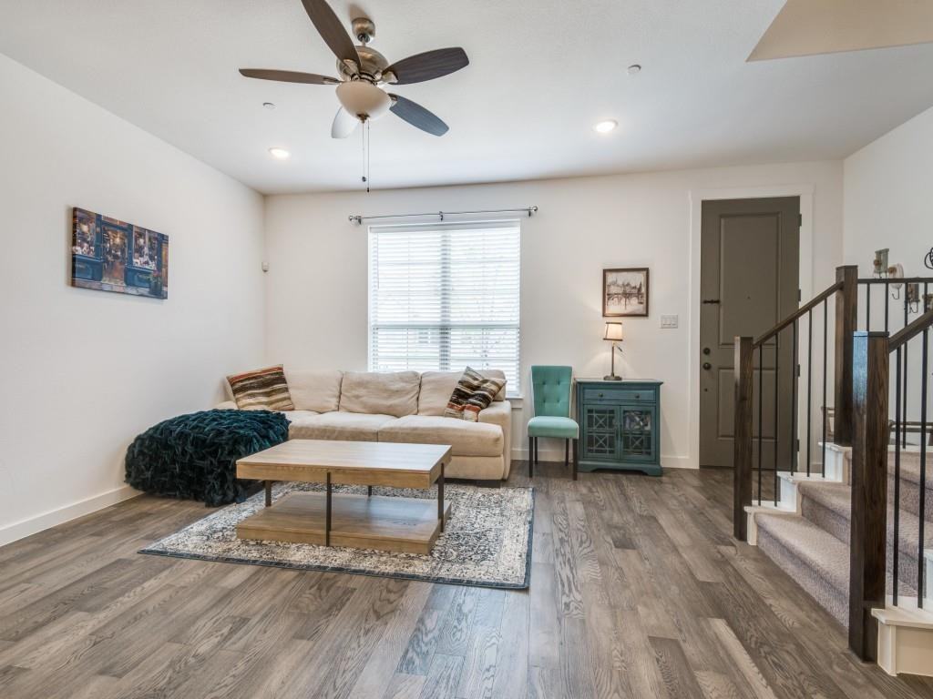 532 Ballustrade Dr #532 - Photo 2 of 25