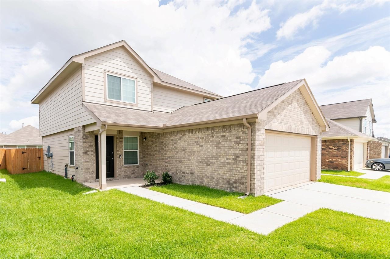 24322 Borelli Drive #24322 - Photo 5 of 12