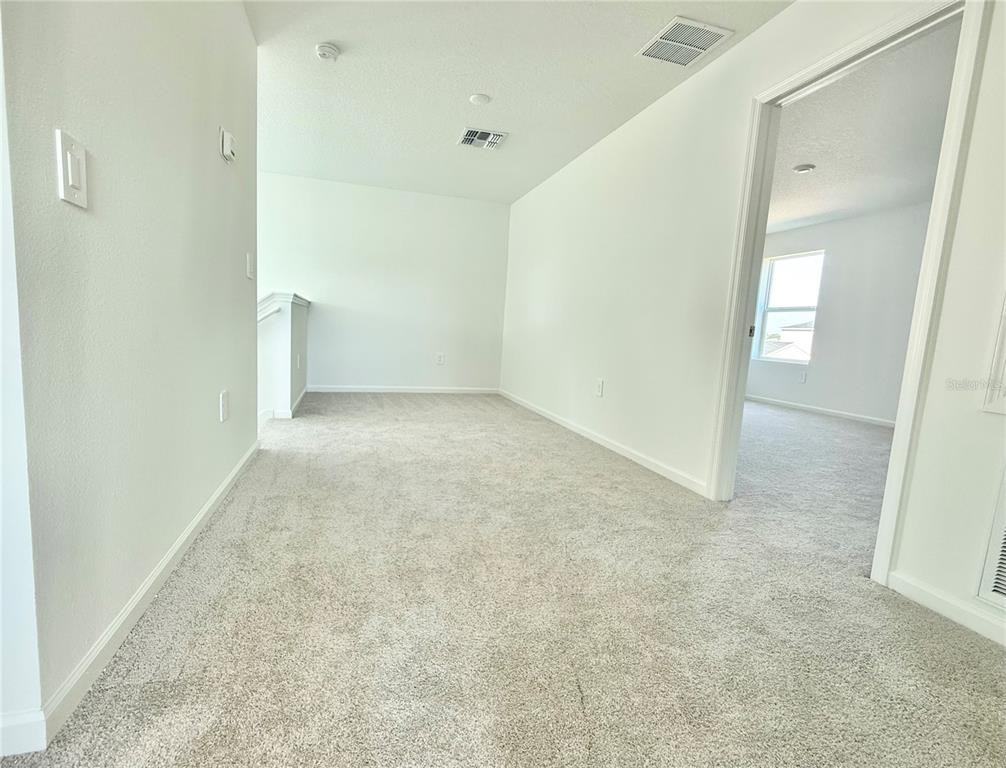 3783 Northeast 30th Terrace #3783 - Photo 5 of 30