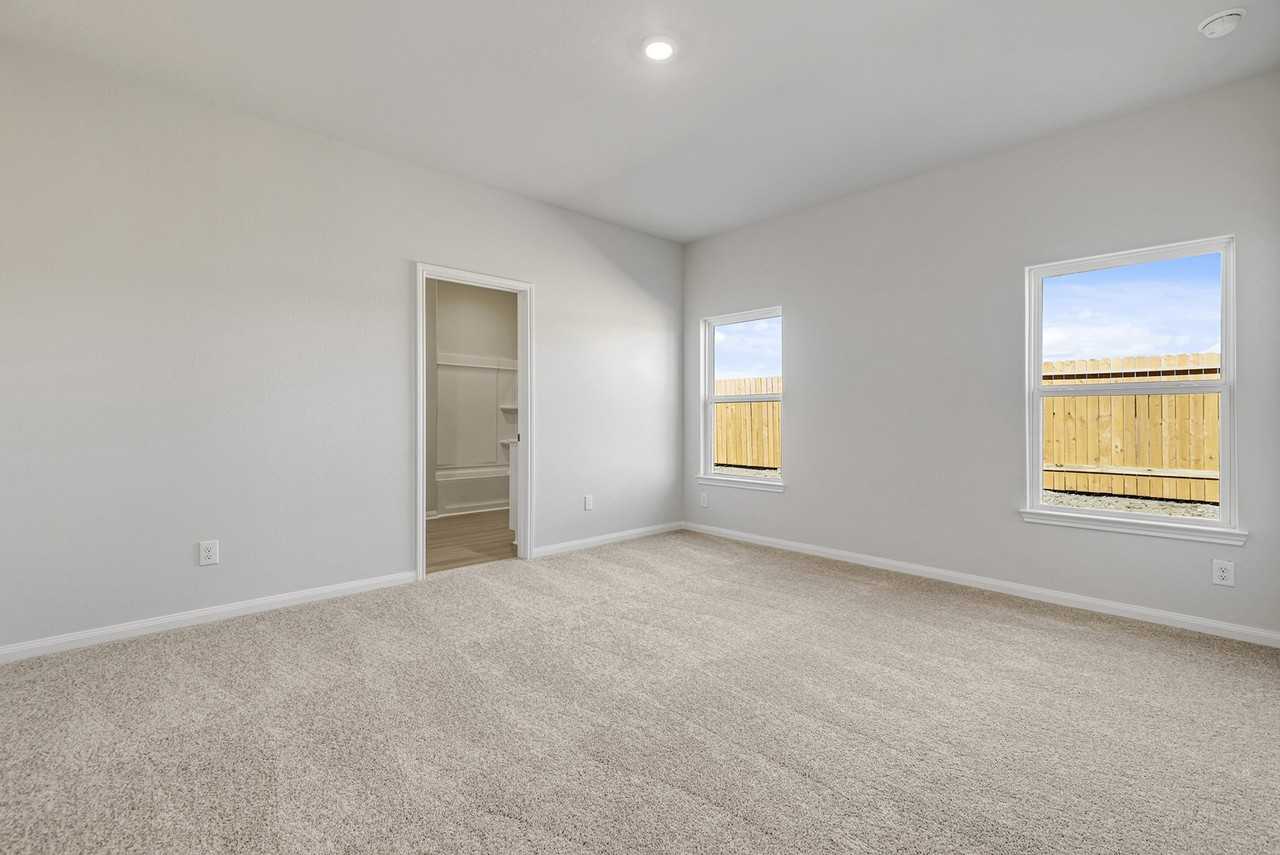 8207 Burnt Orchid Drive #8207 - Photo 4 of 8