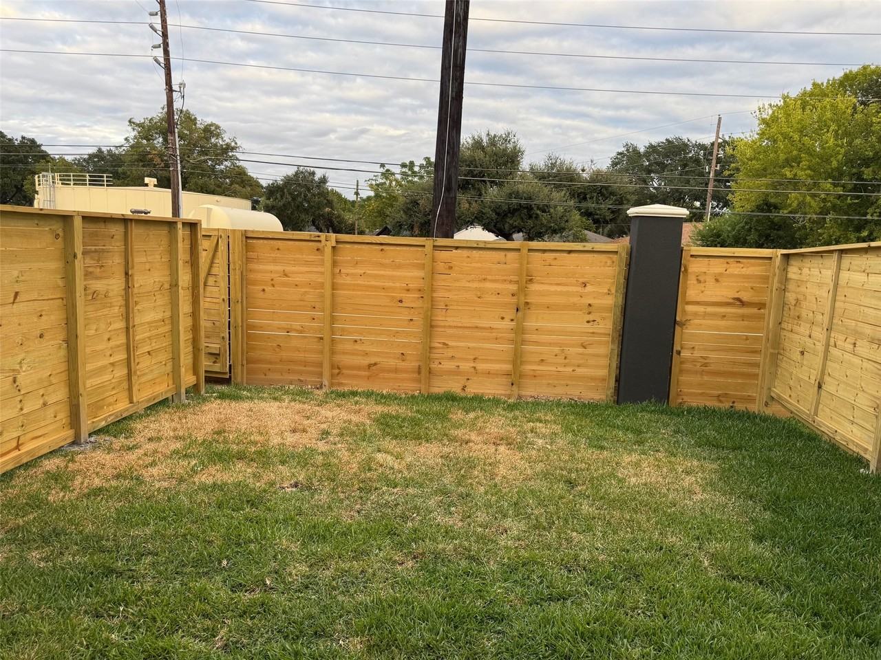 3218 Frying Pan Pl #3218B - Photo 6 of 13