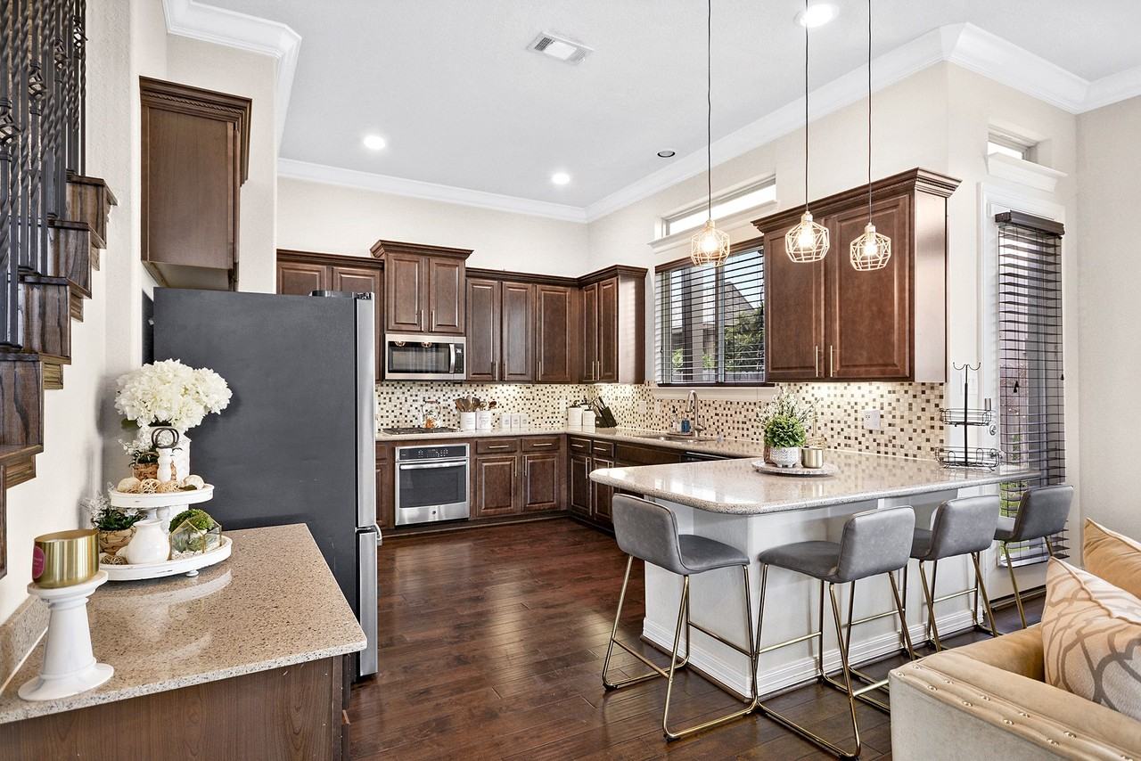 13204 Leighton Gardens Drive #13204 - Photo 2 of 35