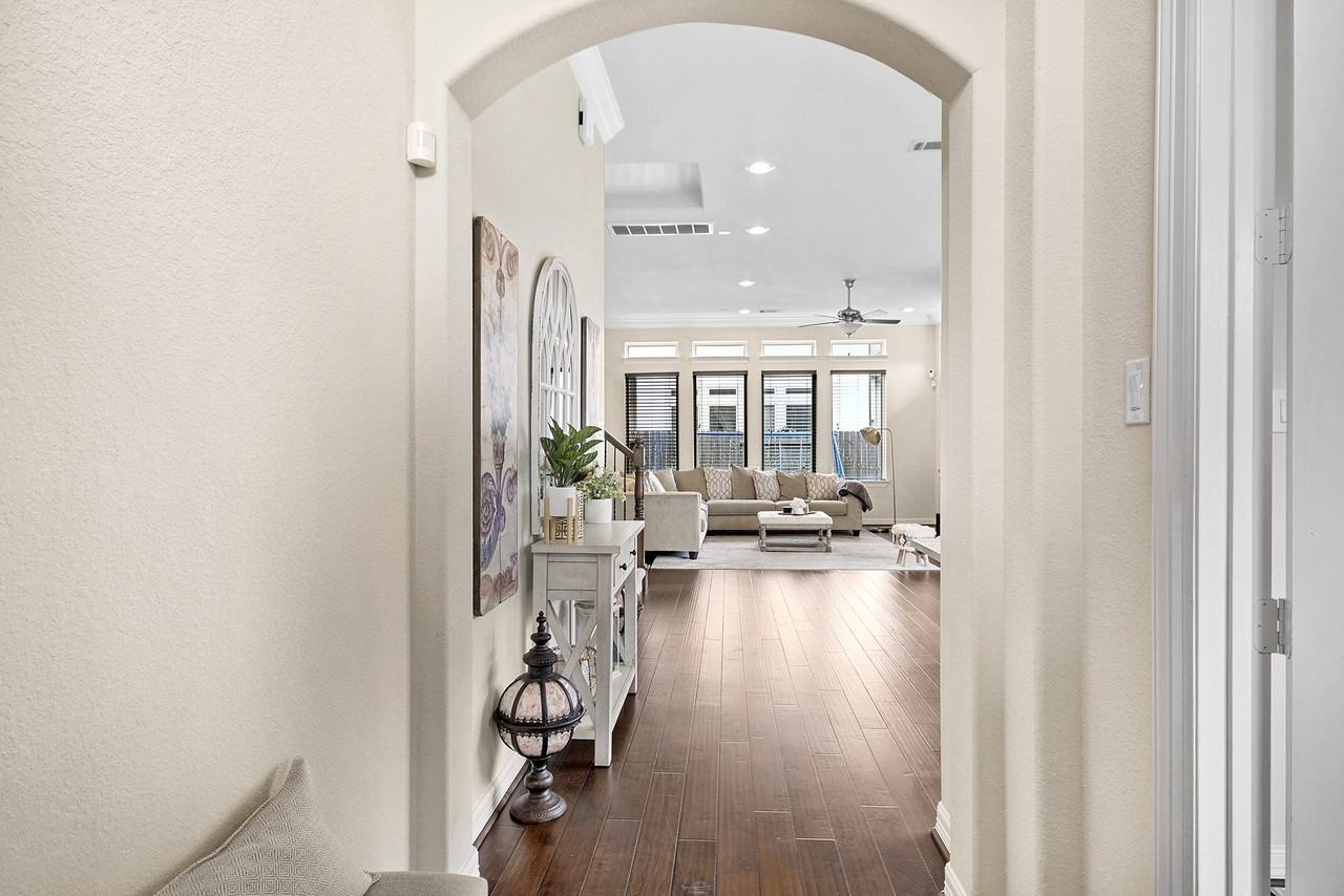 13204 Leighton Gardens Drive #13204 - Photo 5 of 35