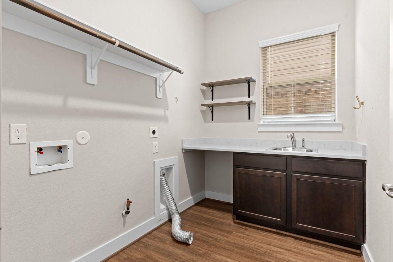 5323 Wyatt James Ln #5323 - Photo 6 of 44