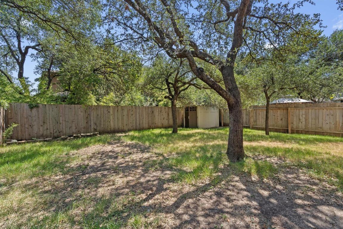 8336 Alvin High Lane #8336 - Photo 5 of 40