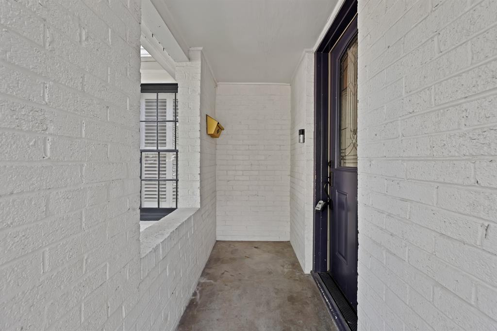 3414 Westcliff Road South #3414 - Photo 3 of 38