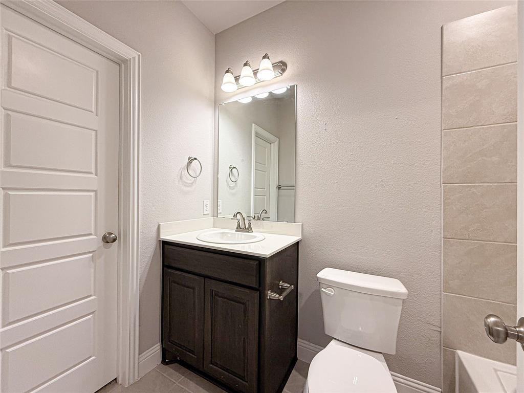 6401 Graceland Drive #6401 - Photo 4 of 22