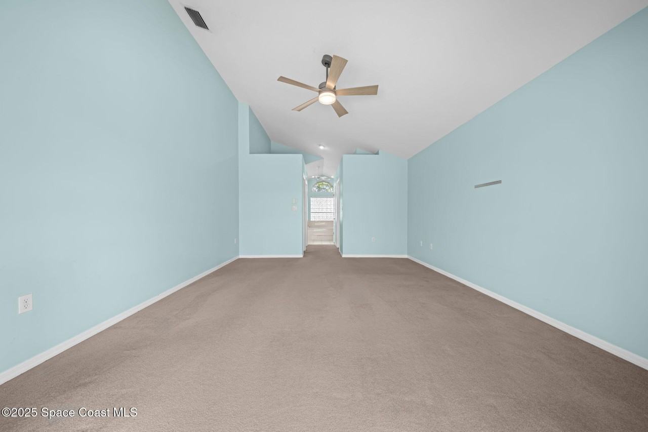 908 Fostoria Drive #908 - Photo 5 of 35