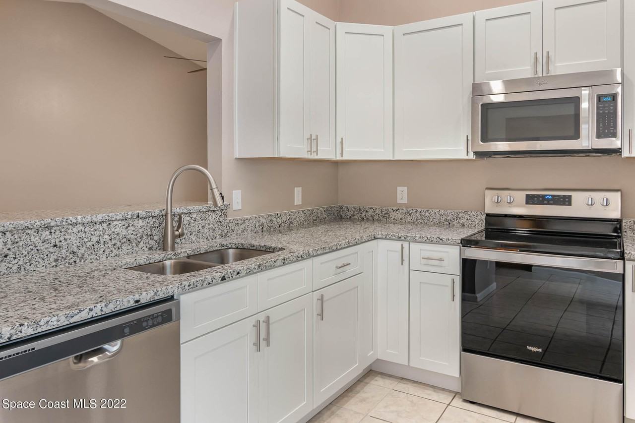 382 Cypress Point Drive #382 - Photo 2 of 20