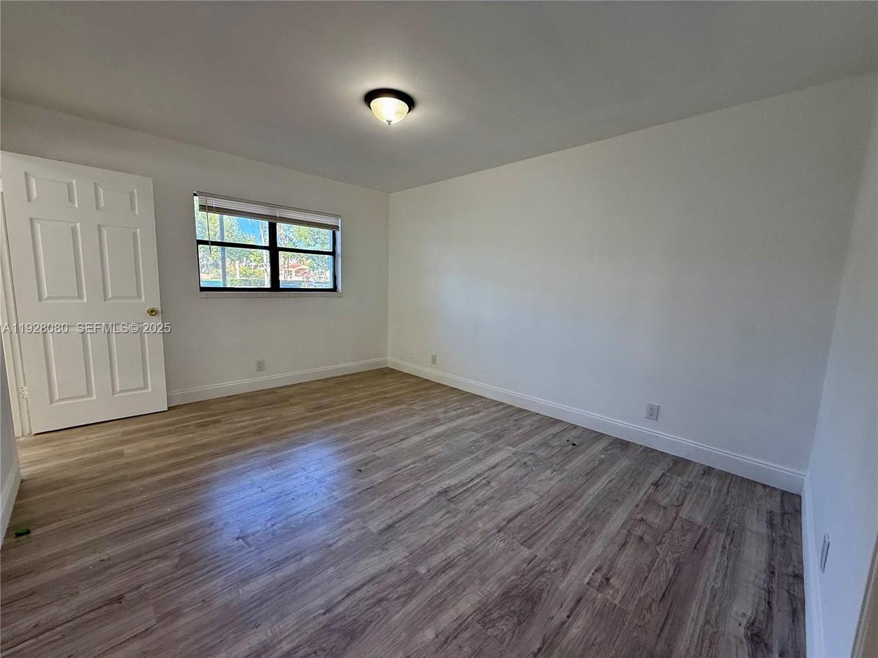 Sunrise #4086-500 - Photo 3 of 11