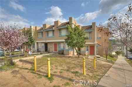 4904 Ithaca Avenue #4904-5 - Photo 3 of 23