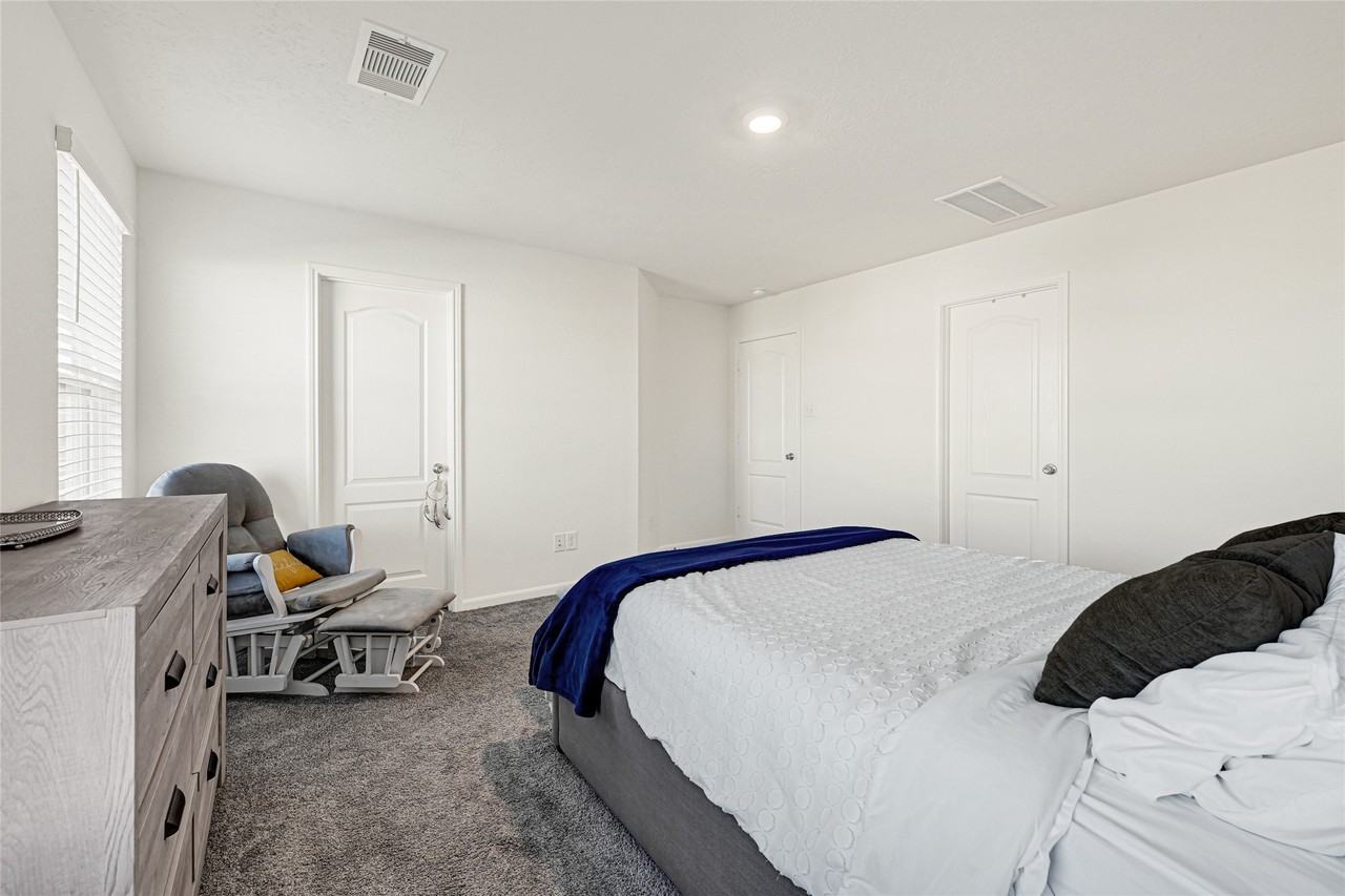 5238 Tall Tower Street #5238 - Photo 4 of 27