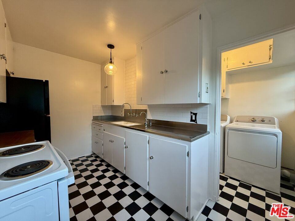 5560 Village Grn #5560 - Photo 6 of 18