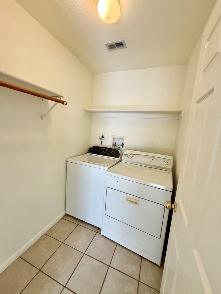 827 Algoa-Friendswood Road #827 - Photo 3 of 9