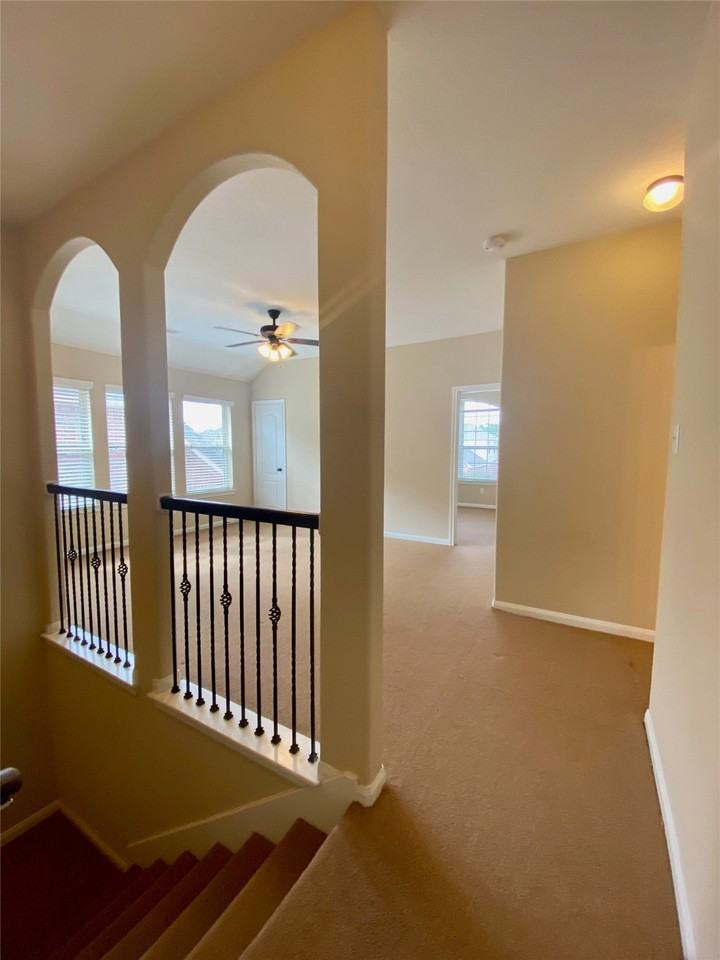 15 Sagamore Ridge Pl #15 - Photo 5 of 39