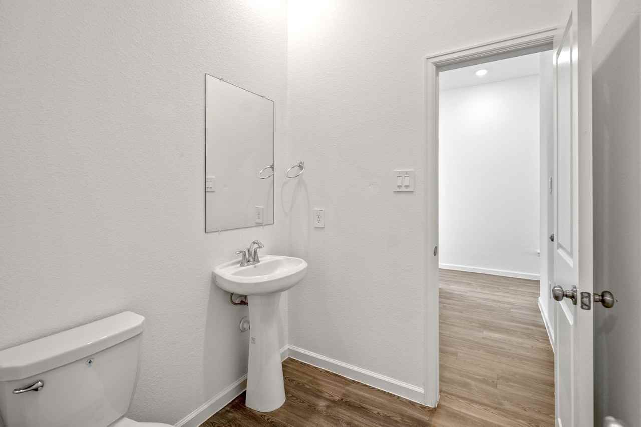 613 Royal Arch Drive #613