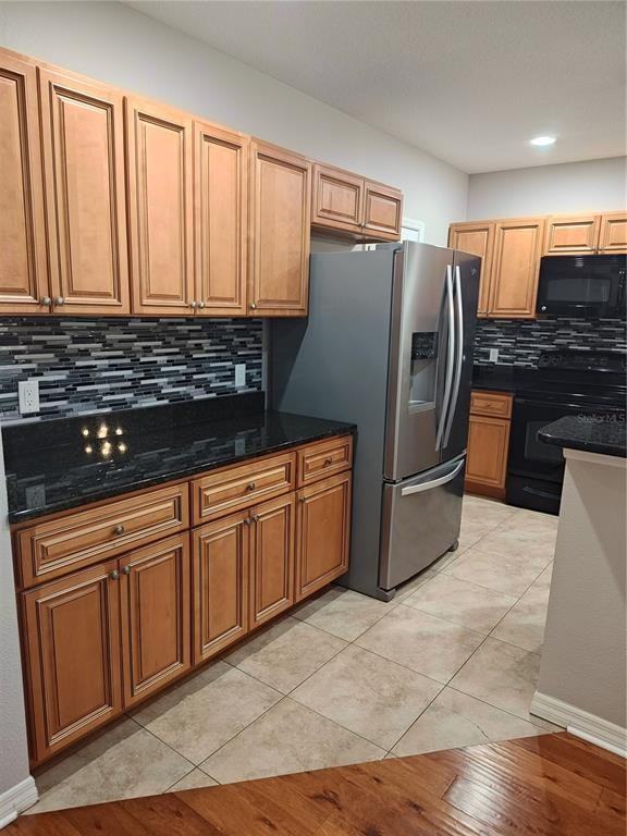 23 Meridian Drive #23 - Photo 2 of 35