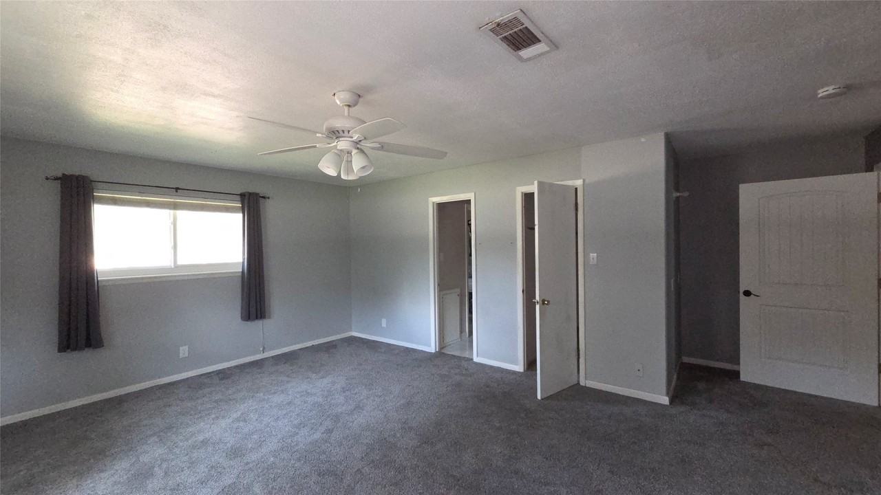 1600 Southern Oaks Drive #1600 - Photo 2 of 25