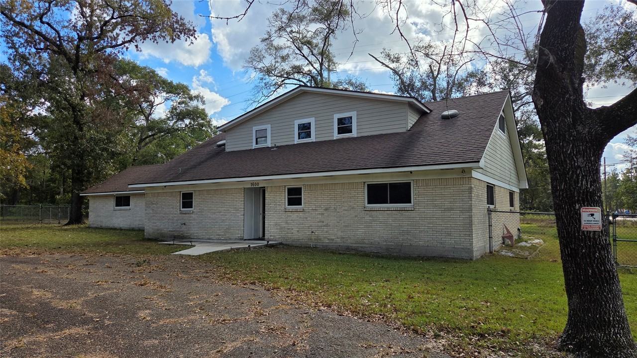 1600 Southern Oaks Drive #1600 - Photo 5 of 25