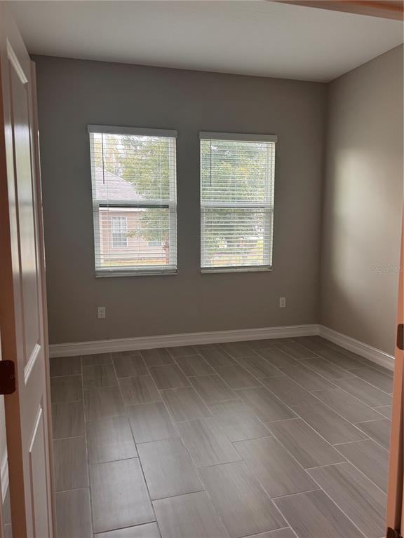 917 Southeast 42nd Street #917 - Photo 2 of 19