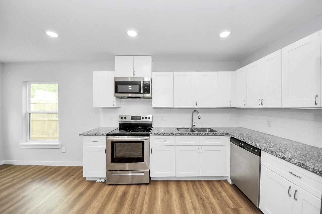 6609 Bacher St #6609A - Photo 5 of 33