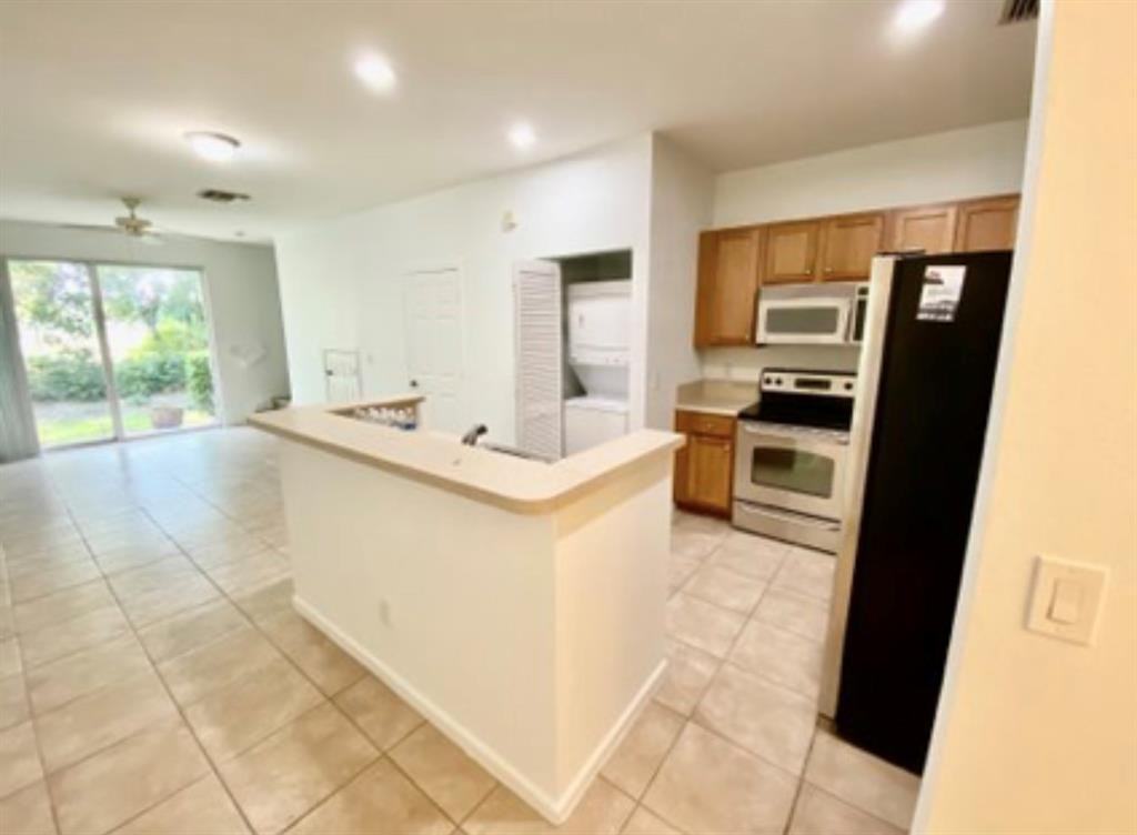 8720 Cypress Walk Ct #8720-8720 - Photo 2 of 36