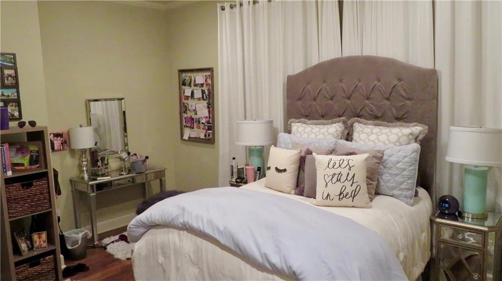 2800 Sandage Ave #2800-203 - Photo 4 of 9