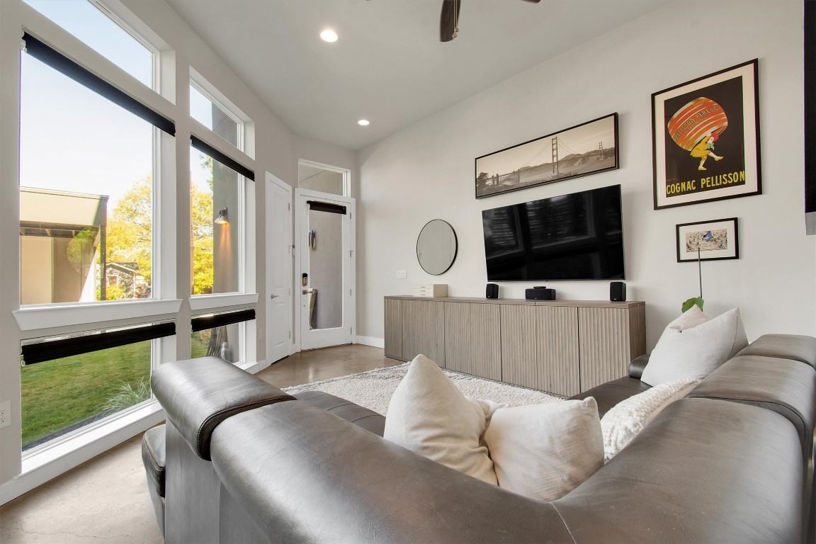 1905 Alegria Road #1905B - Photo 6 of 25