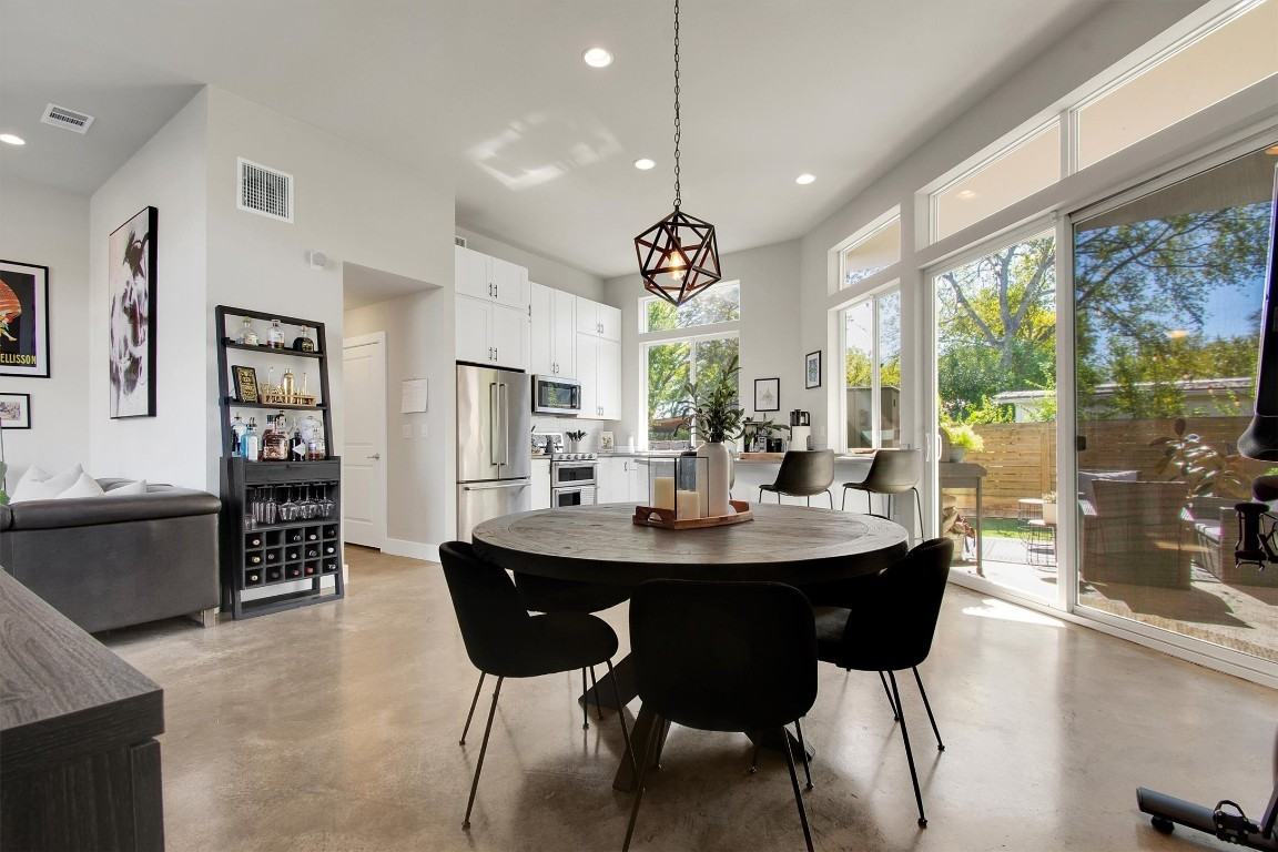 1905 Alegria Road #1905B - Photo 7 of 25