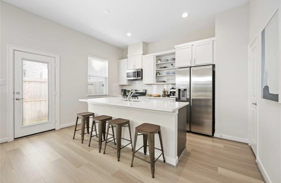 1013 Erin Street #1013A - Photo 2 of 22