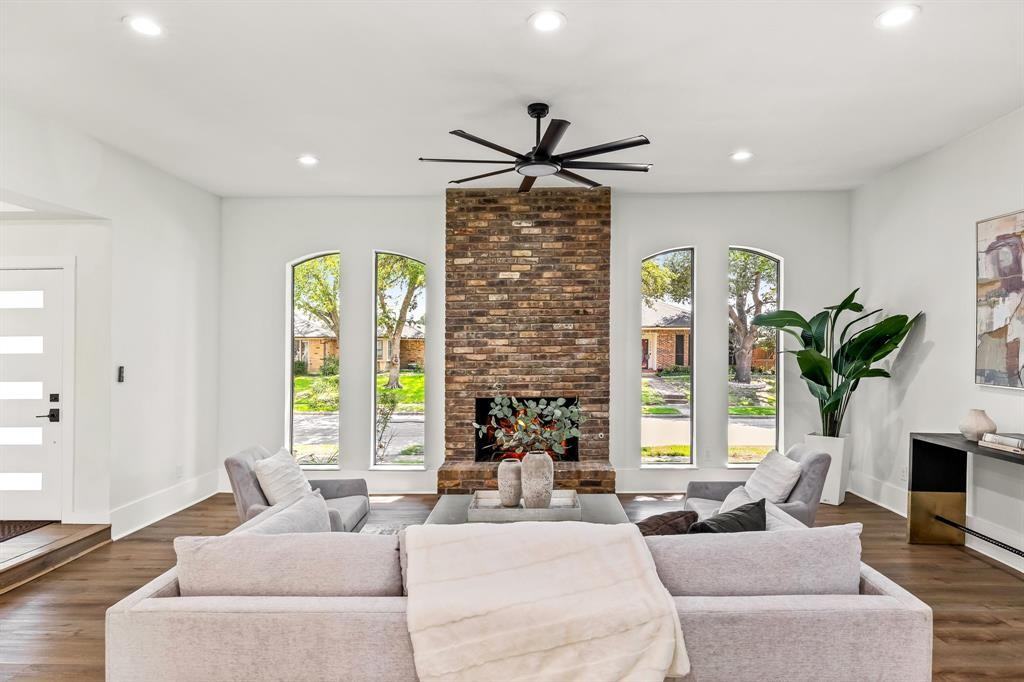 2205 Timberwood Street #2205 - Photo 2 of 32