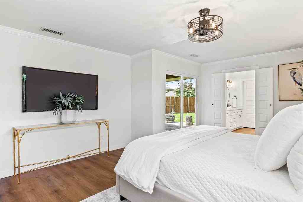 2205 Timberwood Street #2205 - Photo 4 of 32